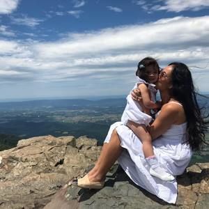 Meet your Posher, Sovanna